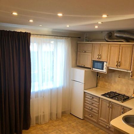 Lvivbalabana Appartement Buitenkant foto