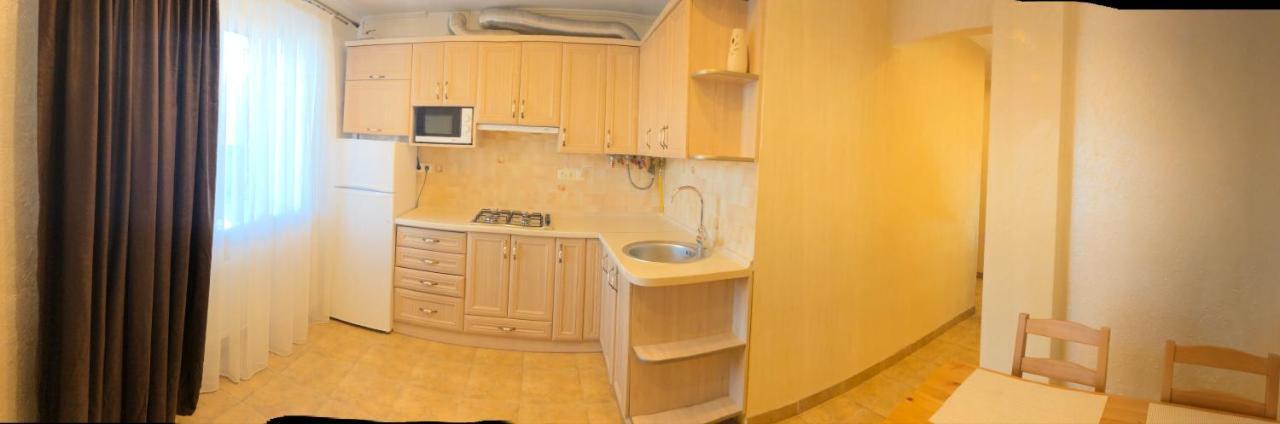 Lvivbalabana Appartement Buitenkant foto